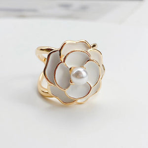 🏵️Boucle d’Écharpe Camélia🏵️