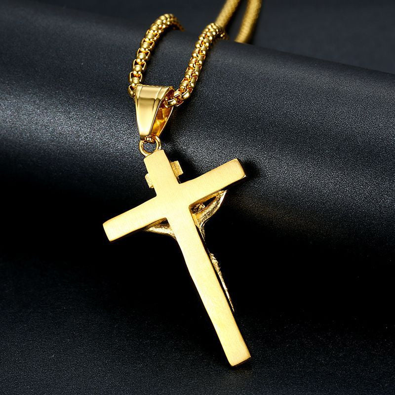 Collier en or avec croix de Jésus de Pâques