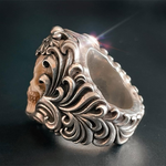 Bague tête de mort en bois de cerf à armure florale polonaise vintage