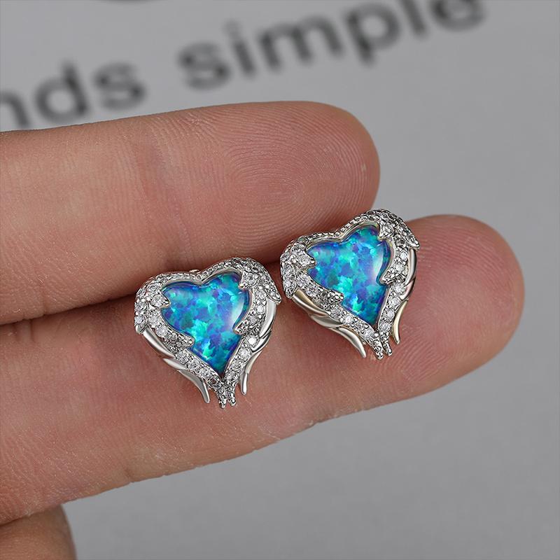 Boucle d'Oreille et Collier en forme de Coeur