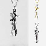 Collier d'Embrassement en Style Amour