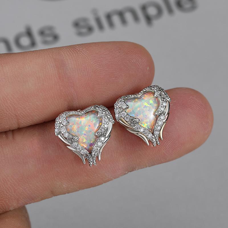 Boucle d'Oreille et Collier en forme de Coeur