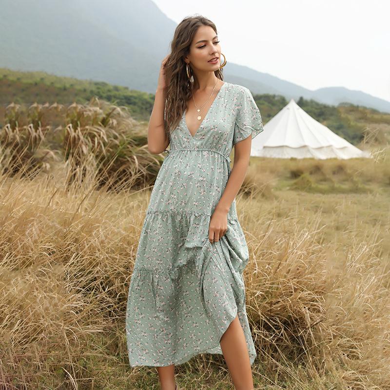 Robe bohème à encolure en V