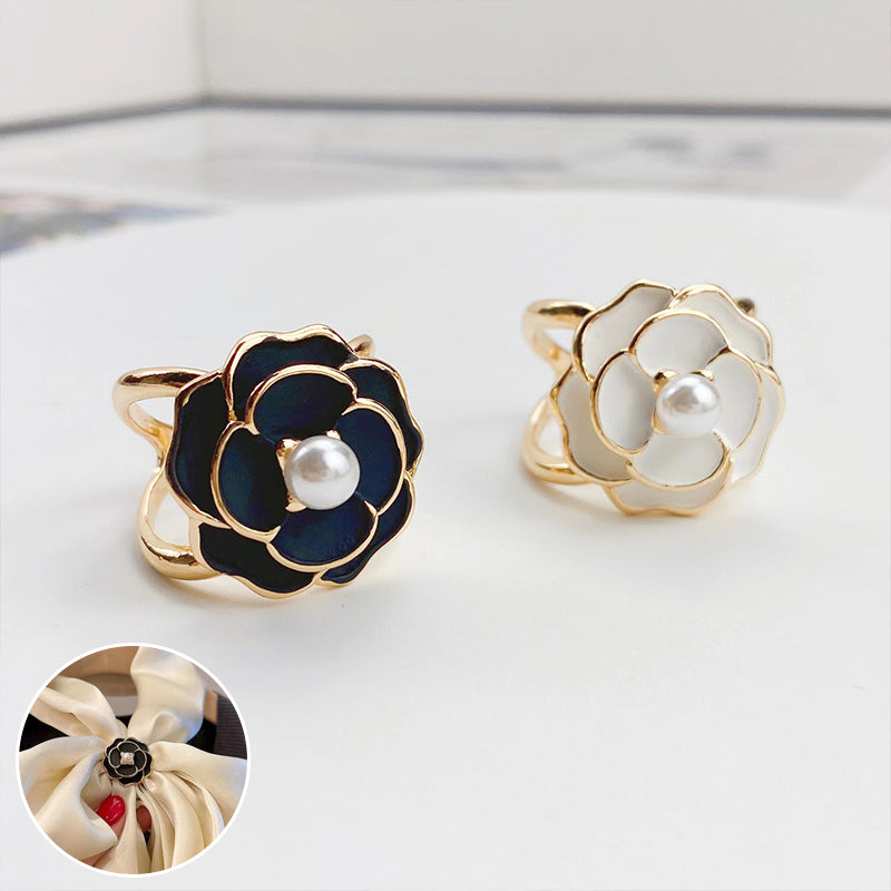 Boucle d’Écharpe Camélia